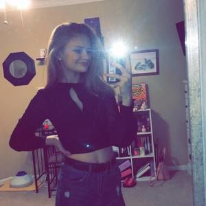 Meet your Posher, Hannah